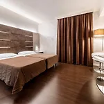 Base To Hotel 4*