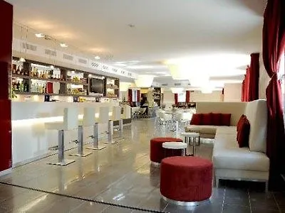 Base To 4* נוברטה די פיאבה