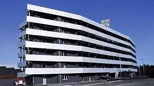 Base To Hotel