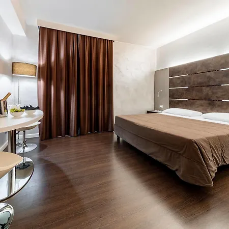 Hotel Base To 4*