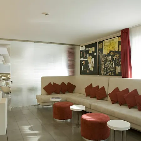 Base To Hotel 4*
